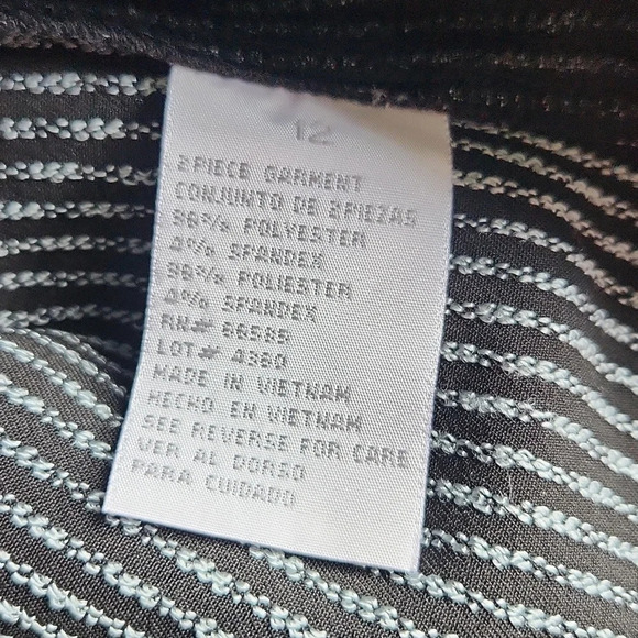 DressBarn Black and white textured Blazer - Picture 14 of 14